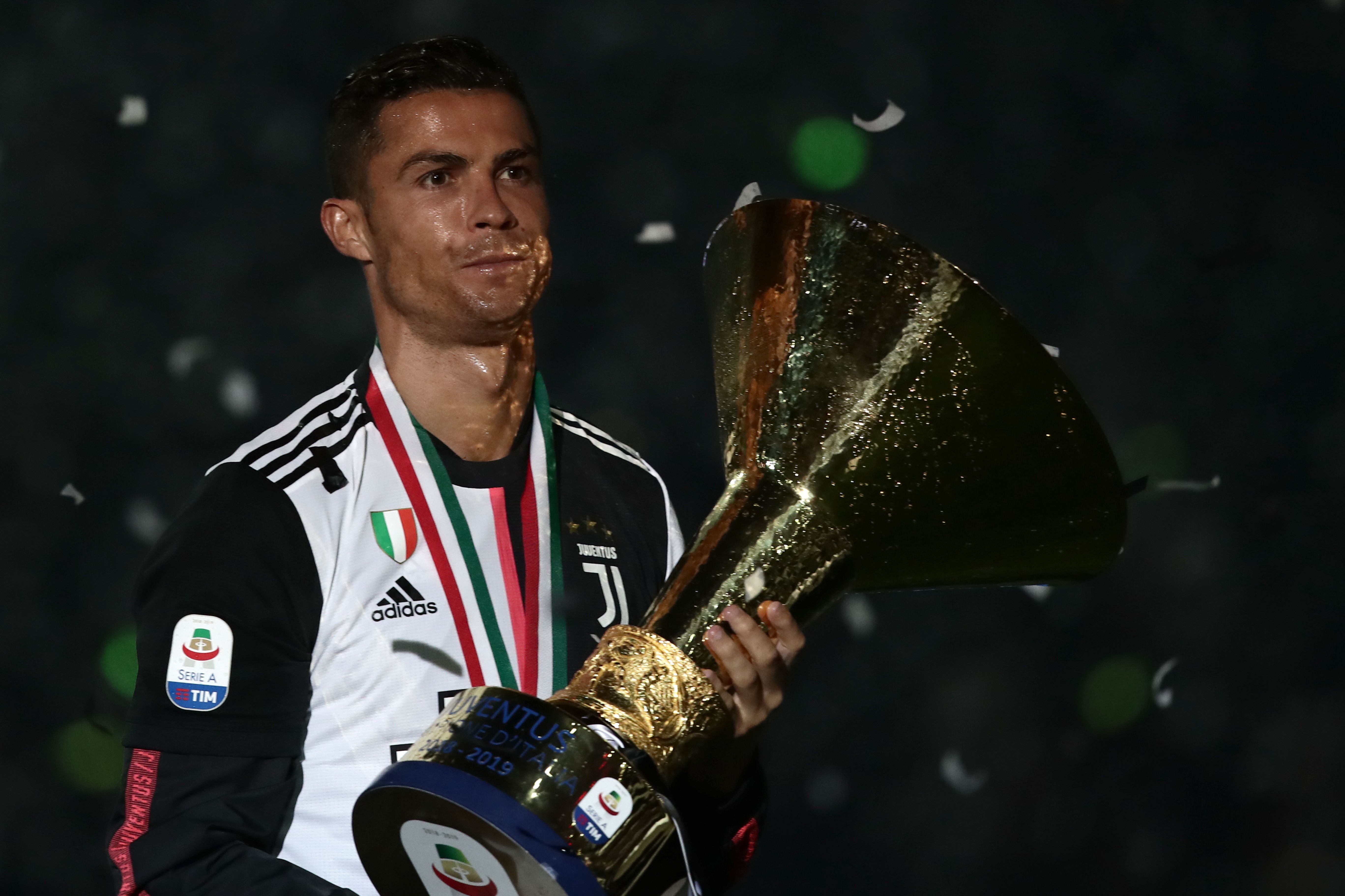 展现出惊人 展现出惊人